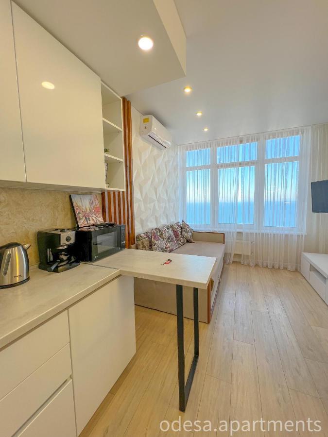 Sea View Sky 15 Apartments Odesa Exterior photo